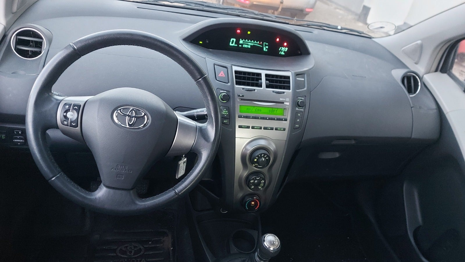 Toyota Yaris til salg hos Nabilli