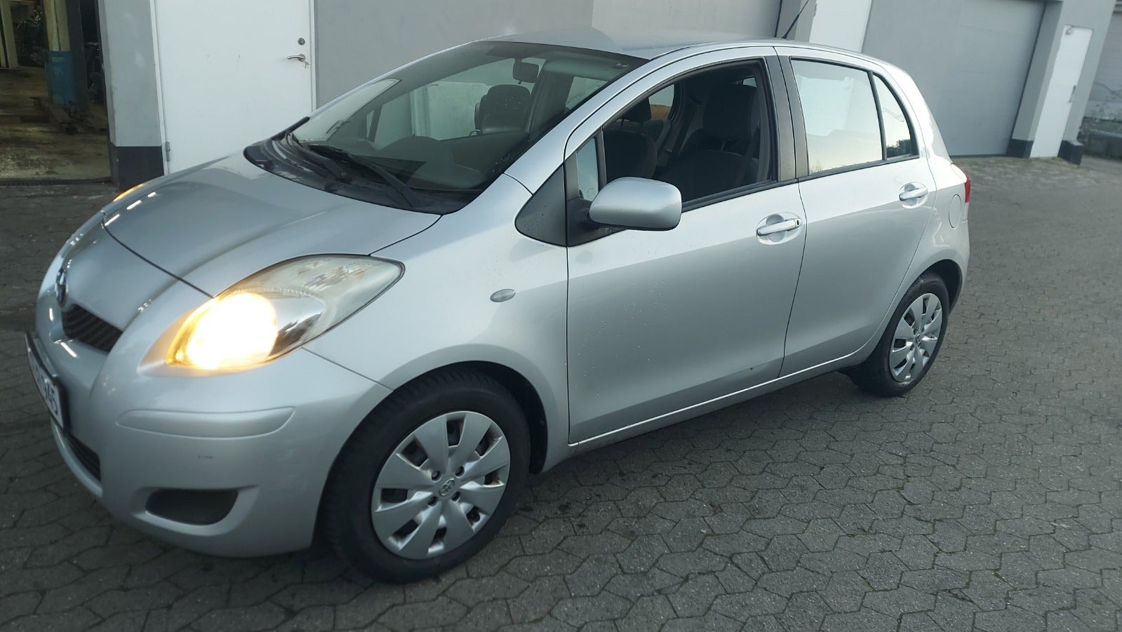 Toyota Yaris til salg hos Nabilli
