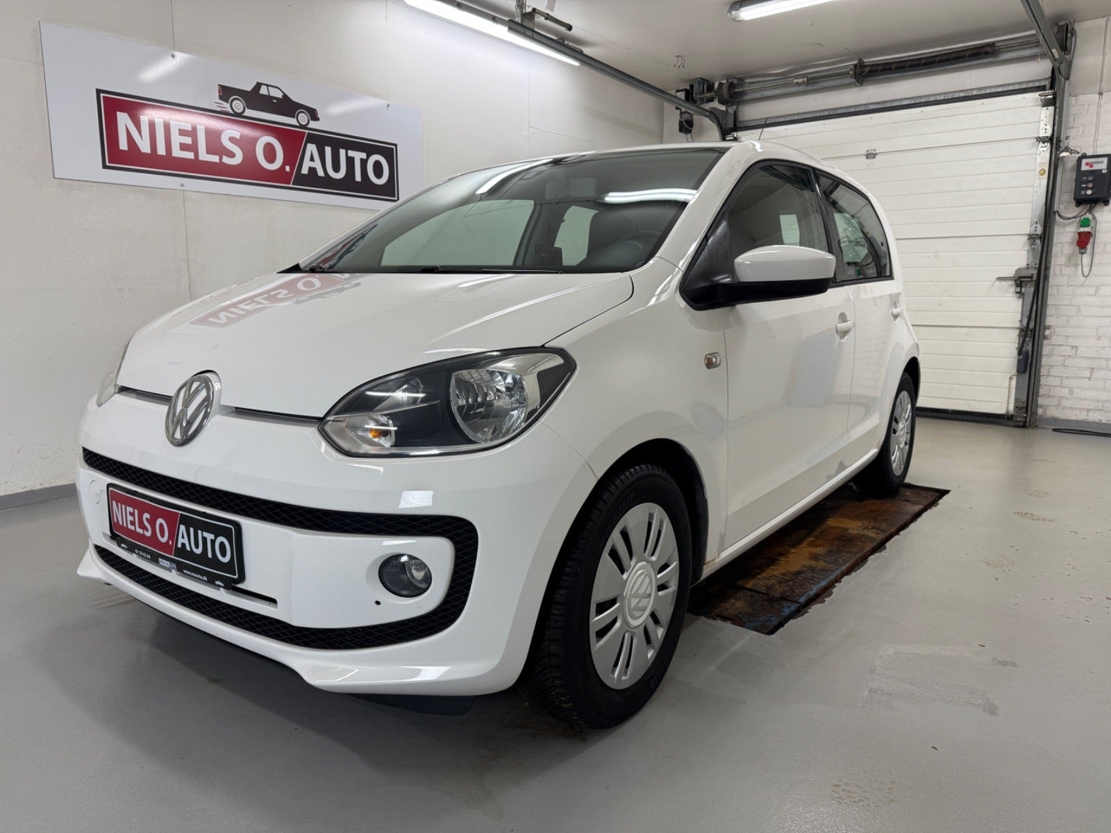 VW UP! til salg hos Nabilli