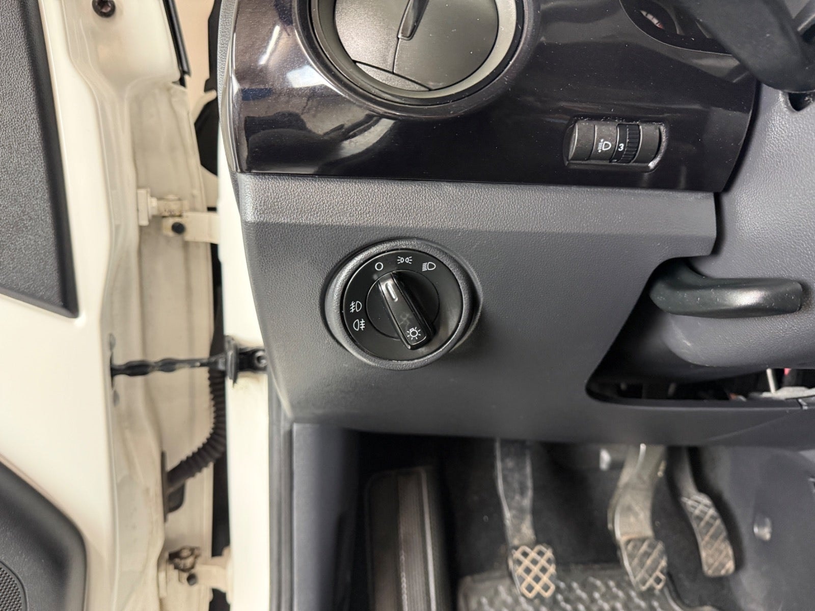 VW UP! til salg hos Nabilli