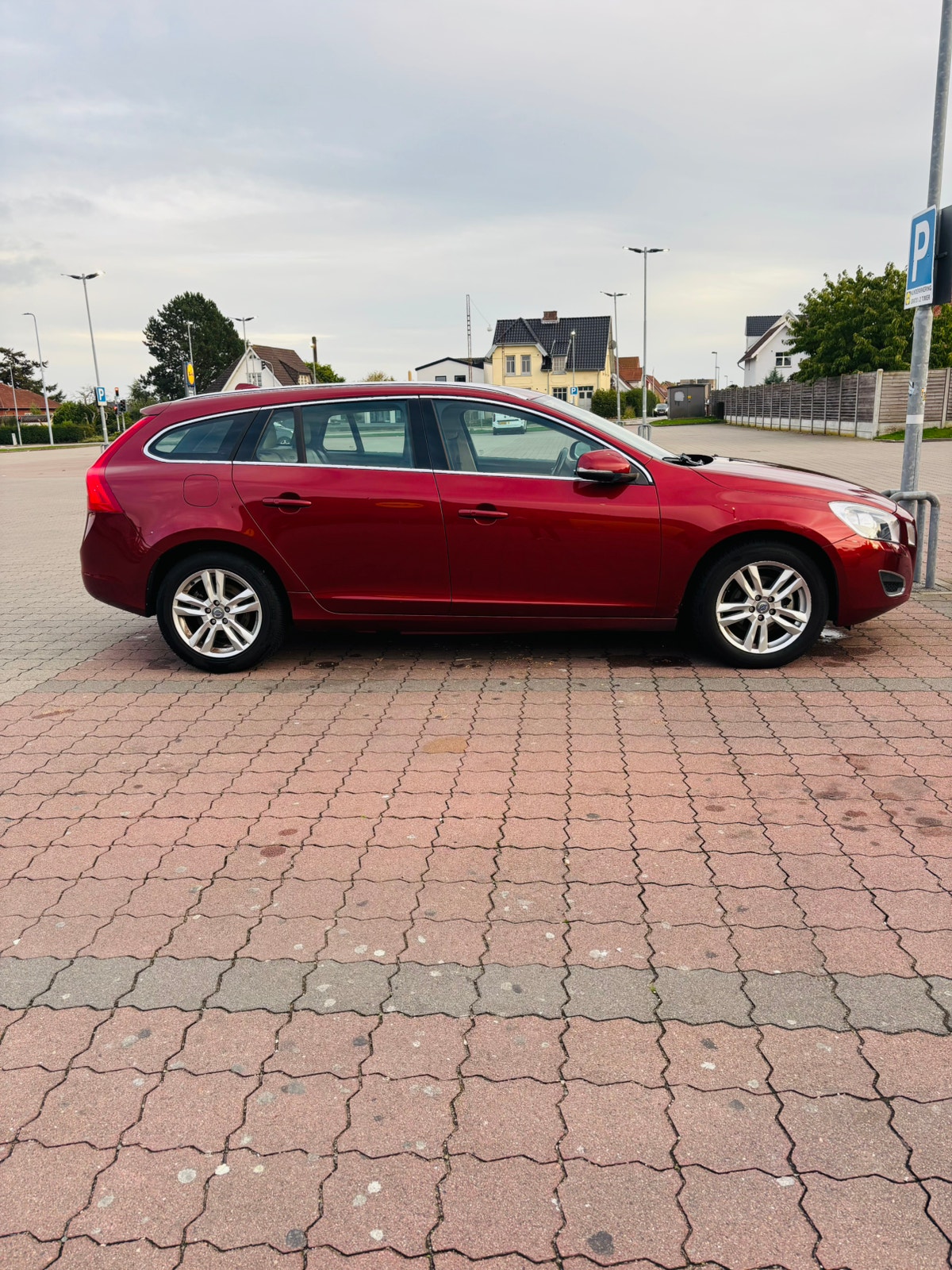 Volvo V60 til salg hos Nabilli