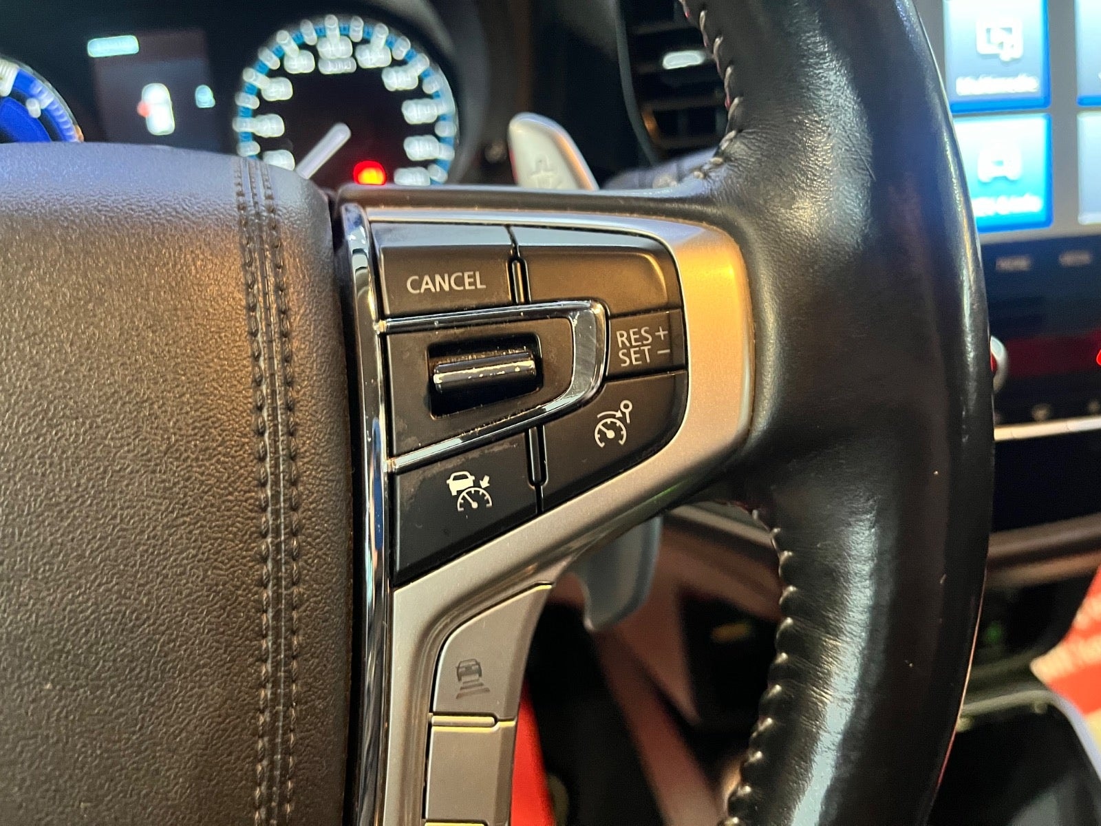 Mitsubishi Outlander til salg hos Nabilli