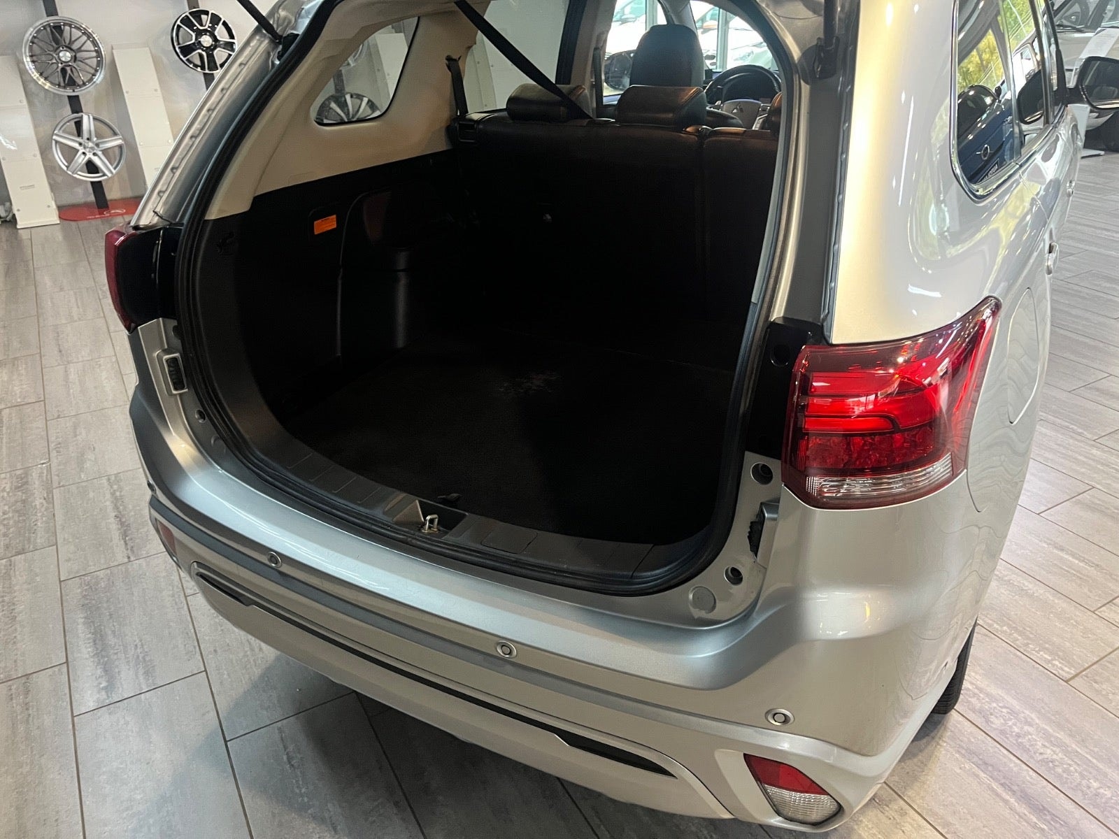 Mitsubishi Outlander til salg hos Nabilli