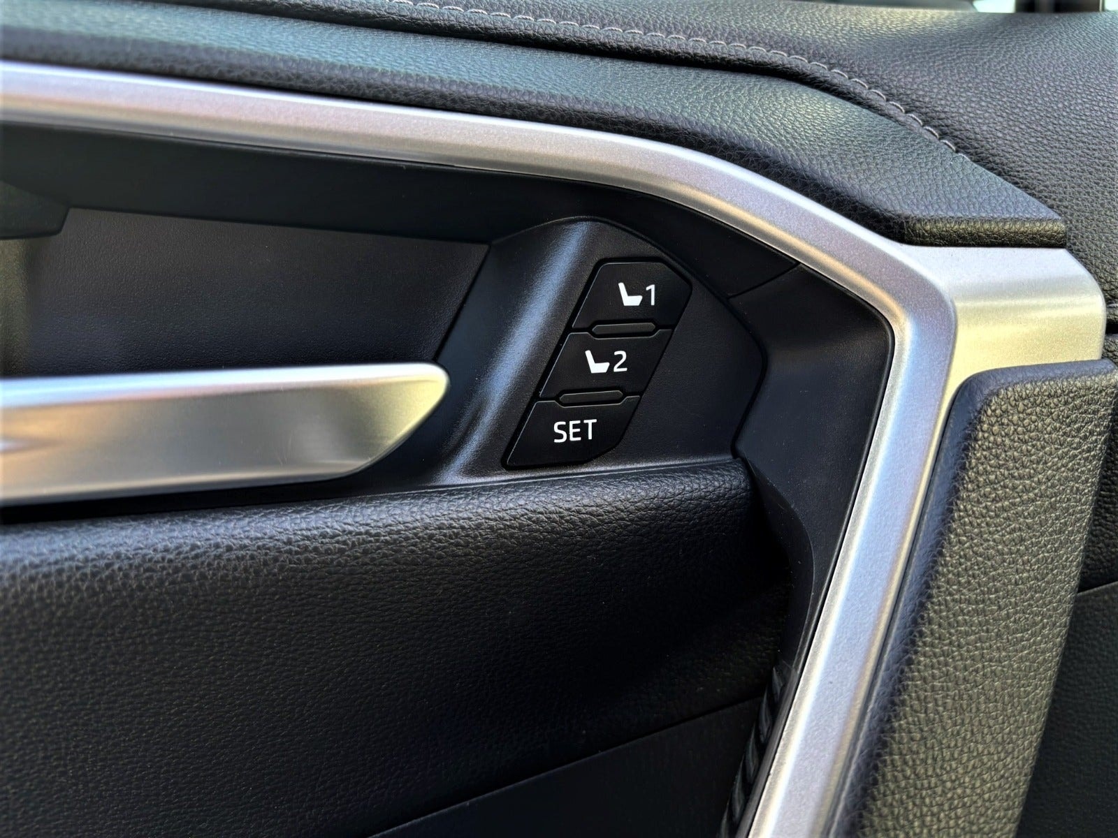 Toyota RAV4 til salg hos Nabilli