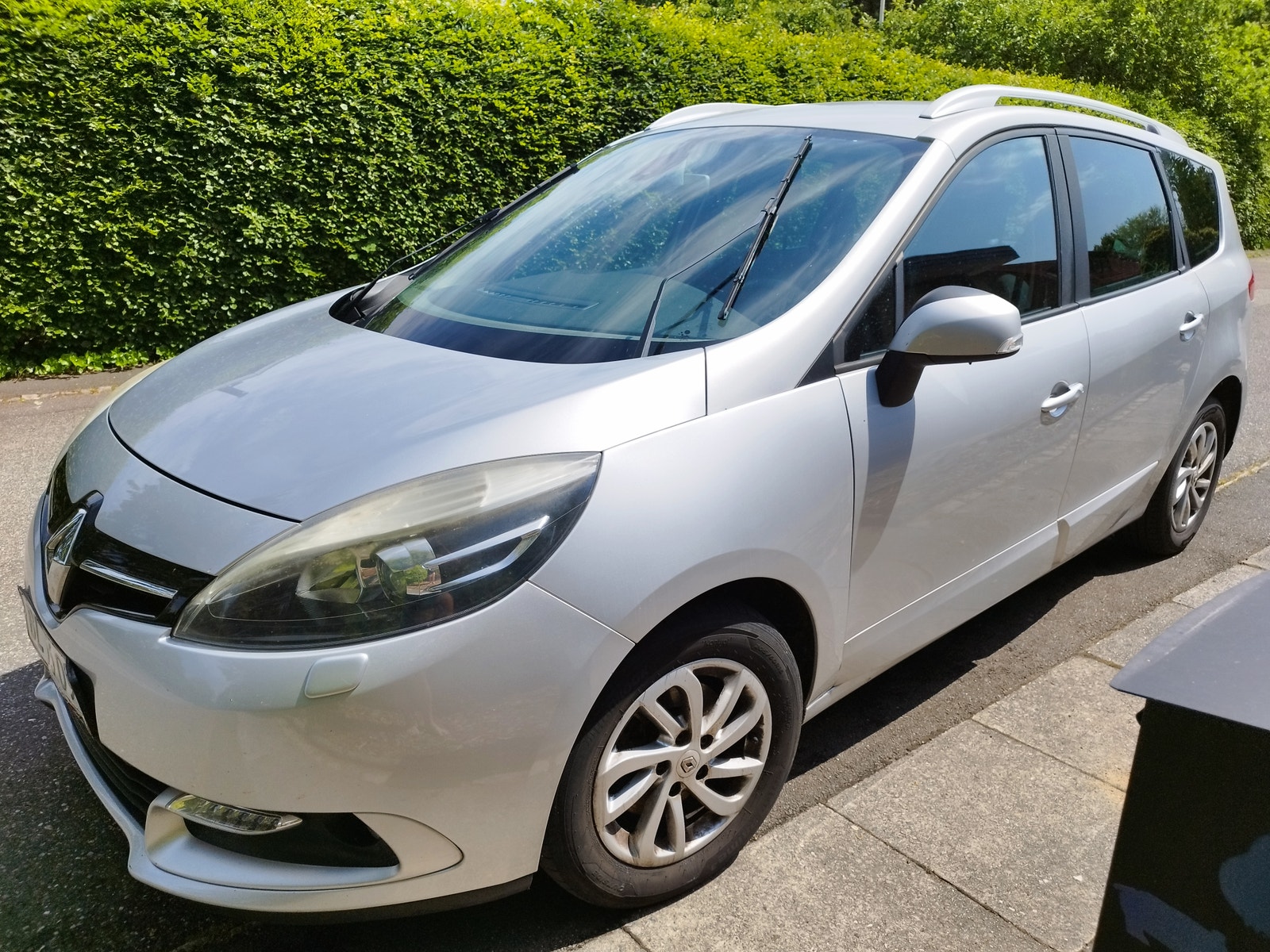 Renault Grand Scenic III til salg hos Nabilli