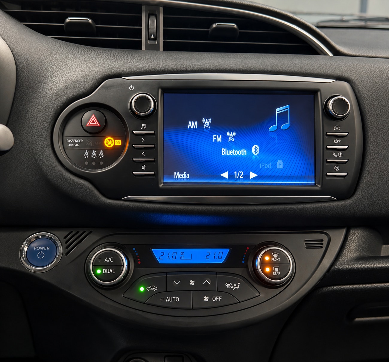 Toyota Yaris til salg hos Nabilli