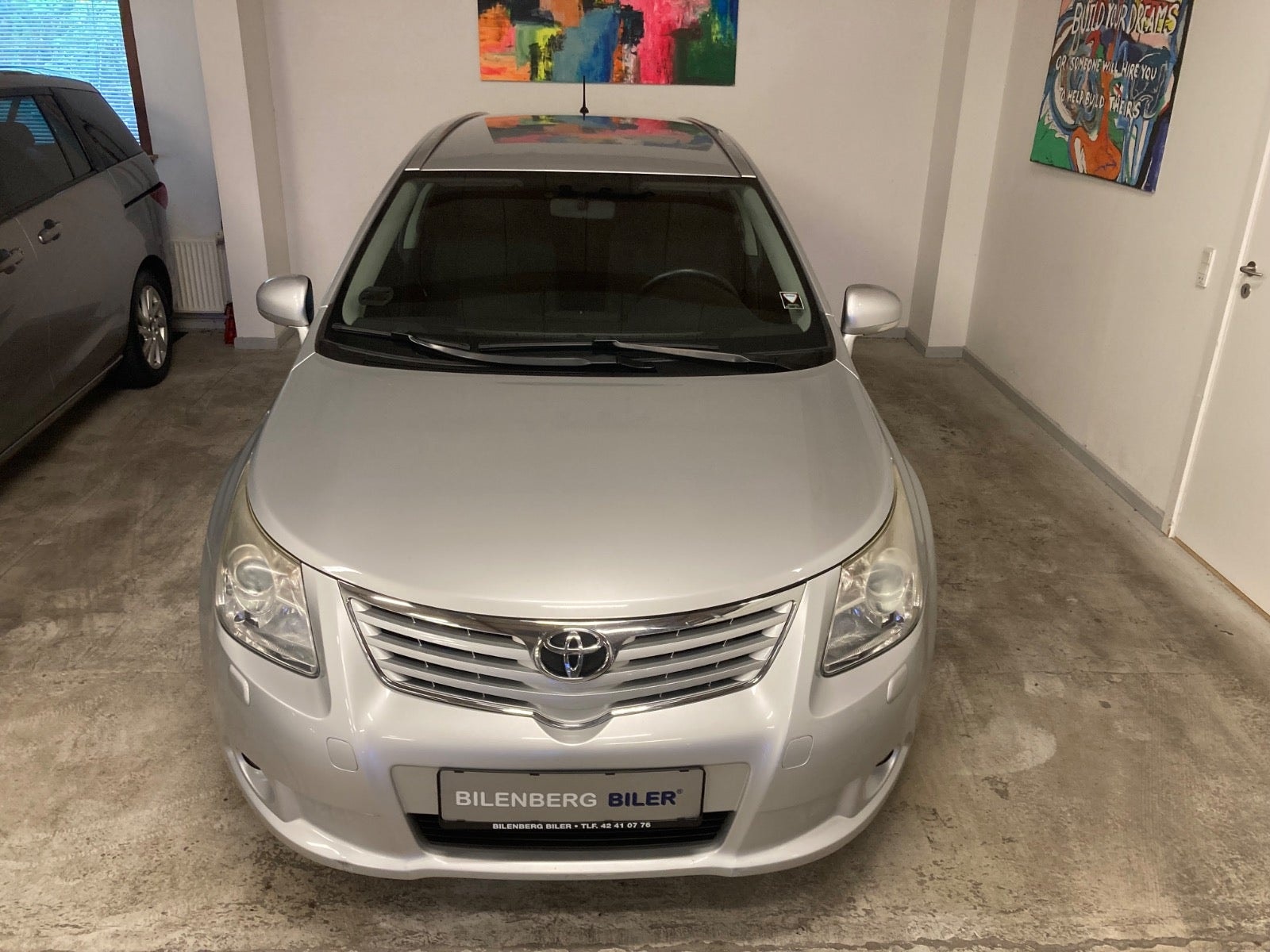 Toyota Avensis til salg hos Nabilli