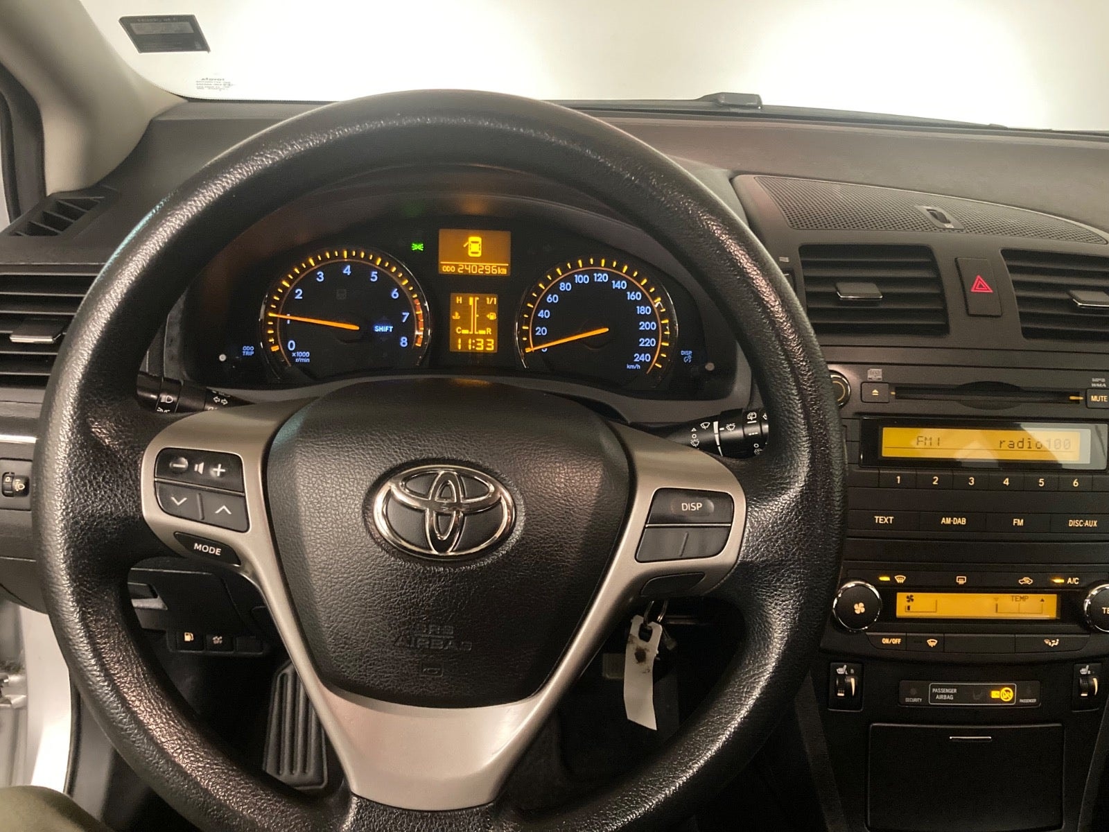 Toyota Avensis til salg hos Nabilli