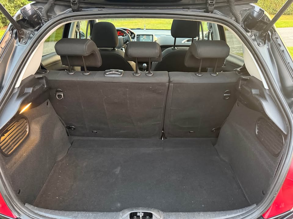 Peugeot 208 til salg hos Nabilli