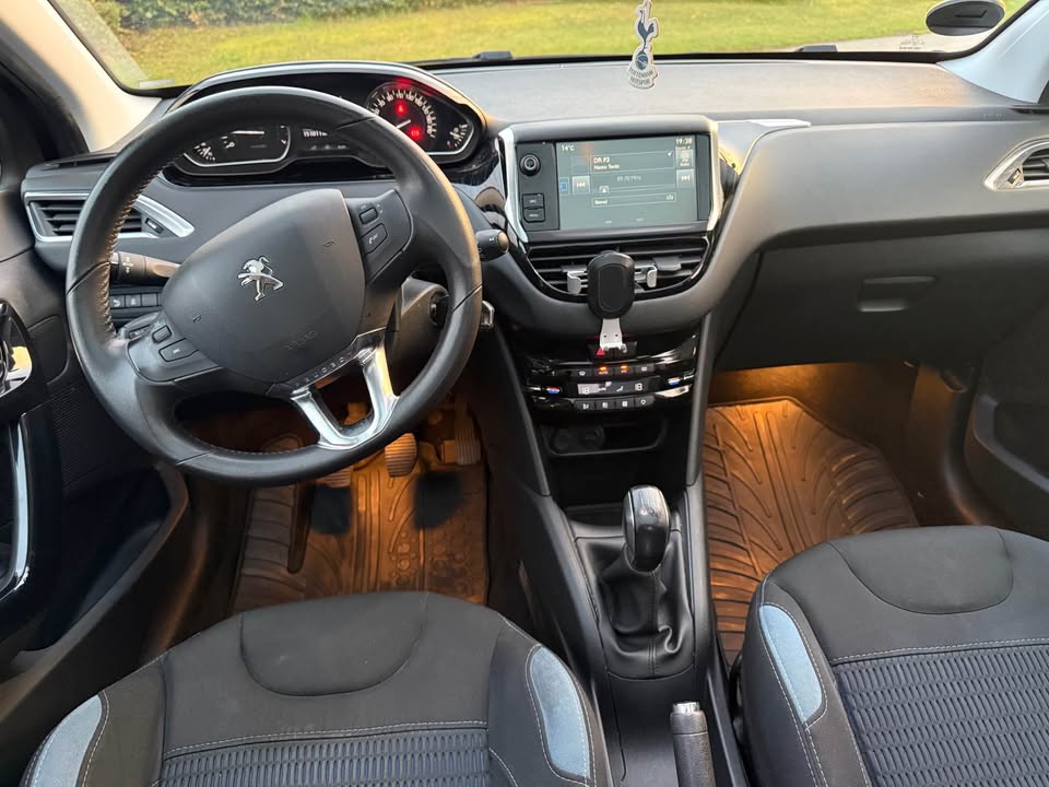 Peugeot 208 til salg hos Nabilli