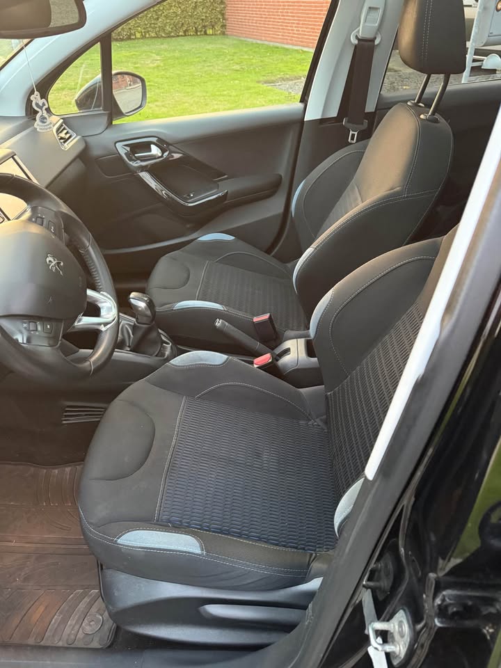 Peugeot 208 til salg hos Nabilli