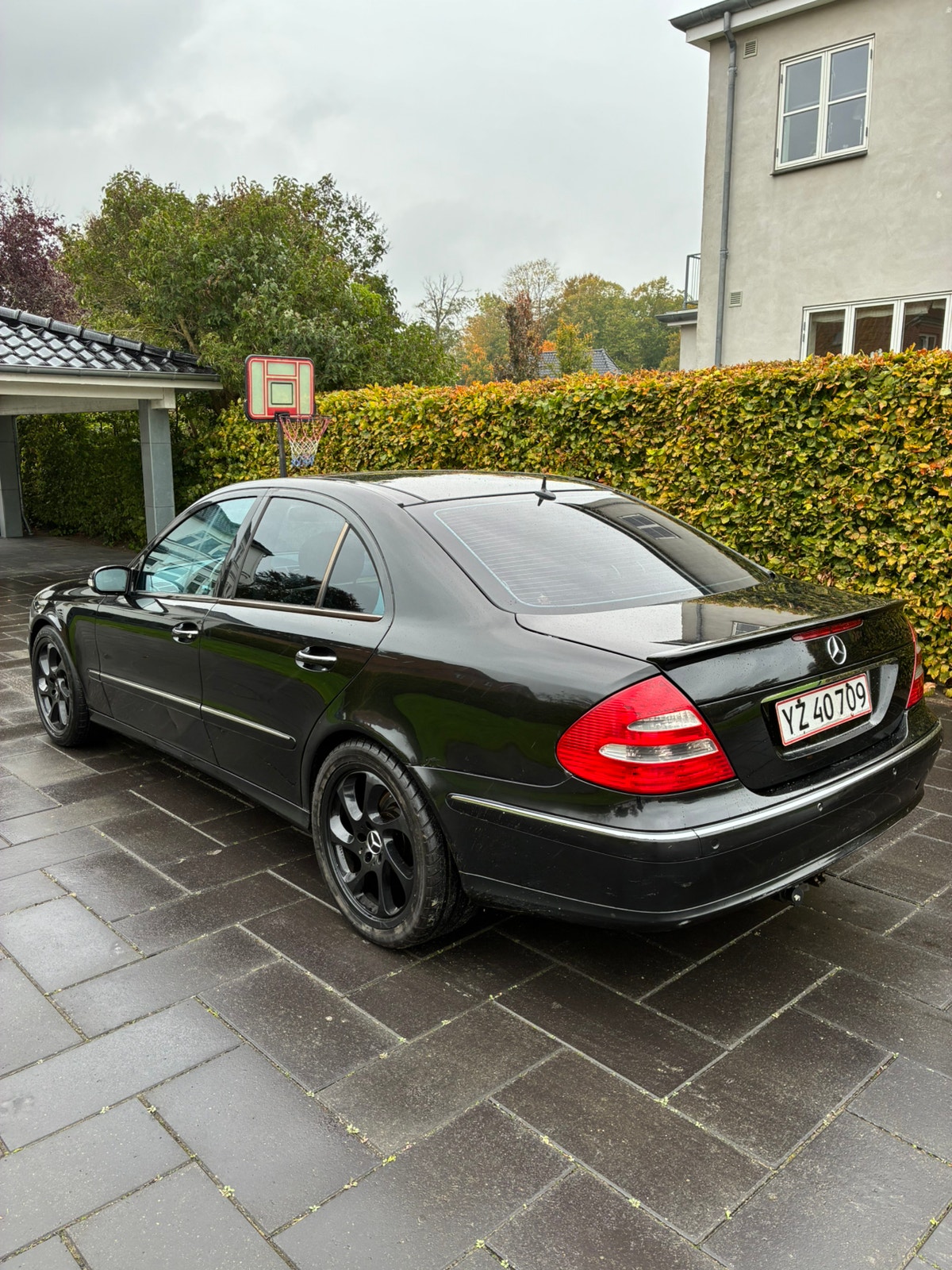 Mercedes E280 til salg hos Nabilli