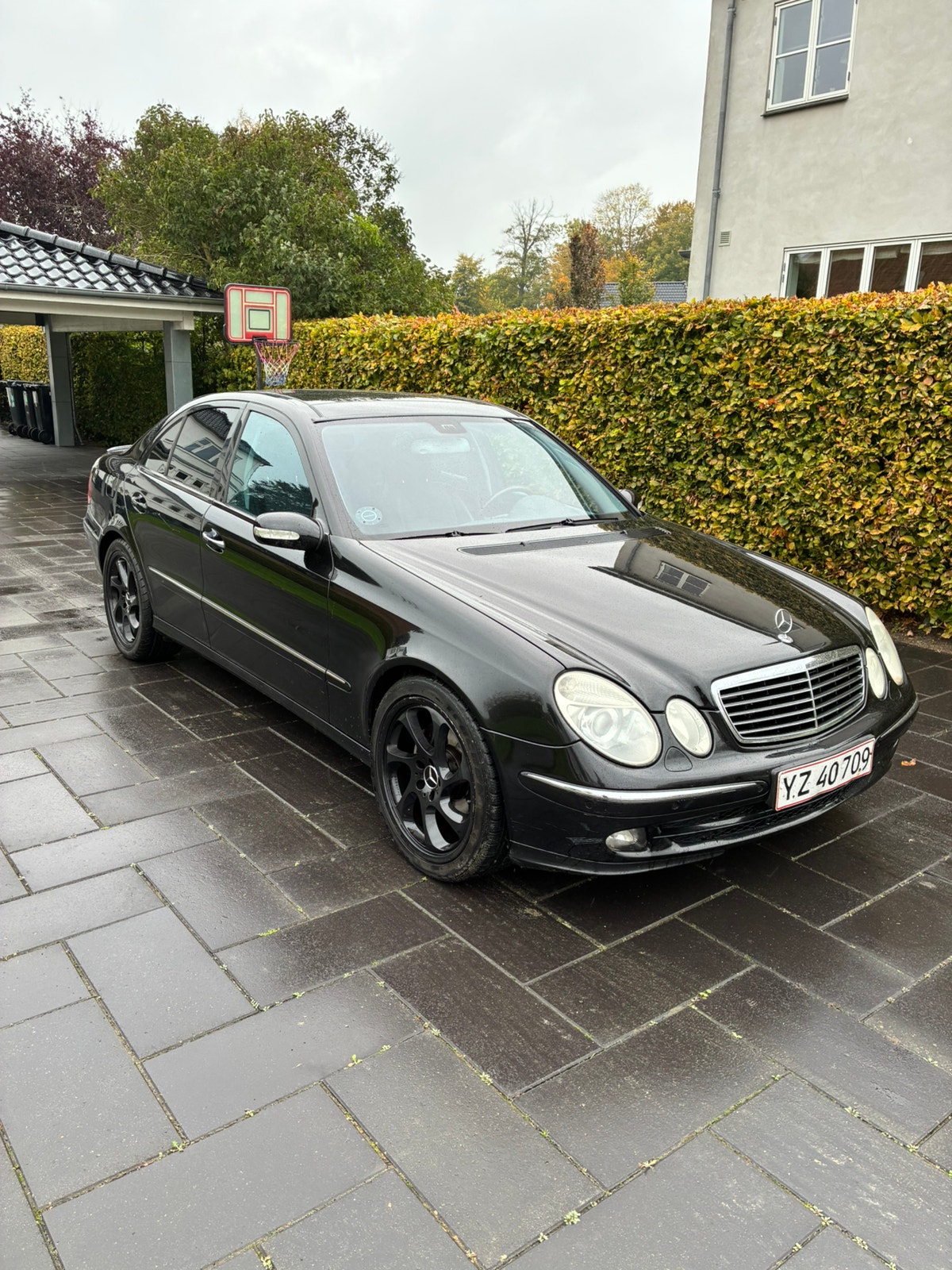 Mercedes E280 til salg hos Nabilli