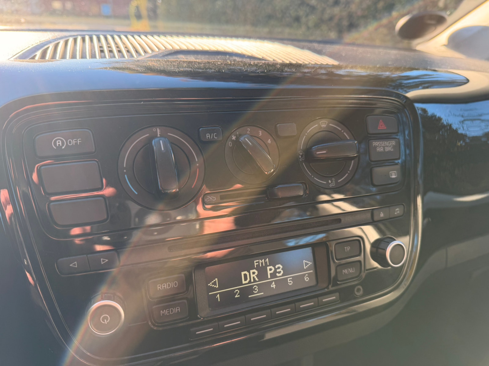VW UP! til salg hos Nabilli
