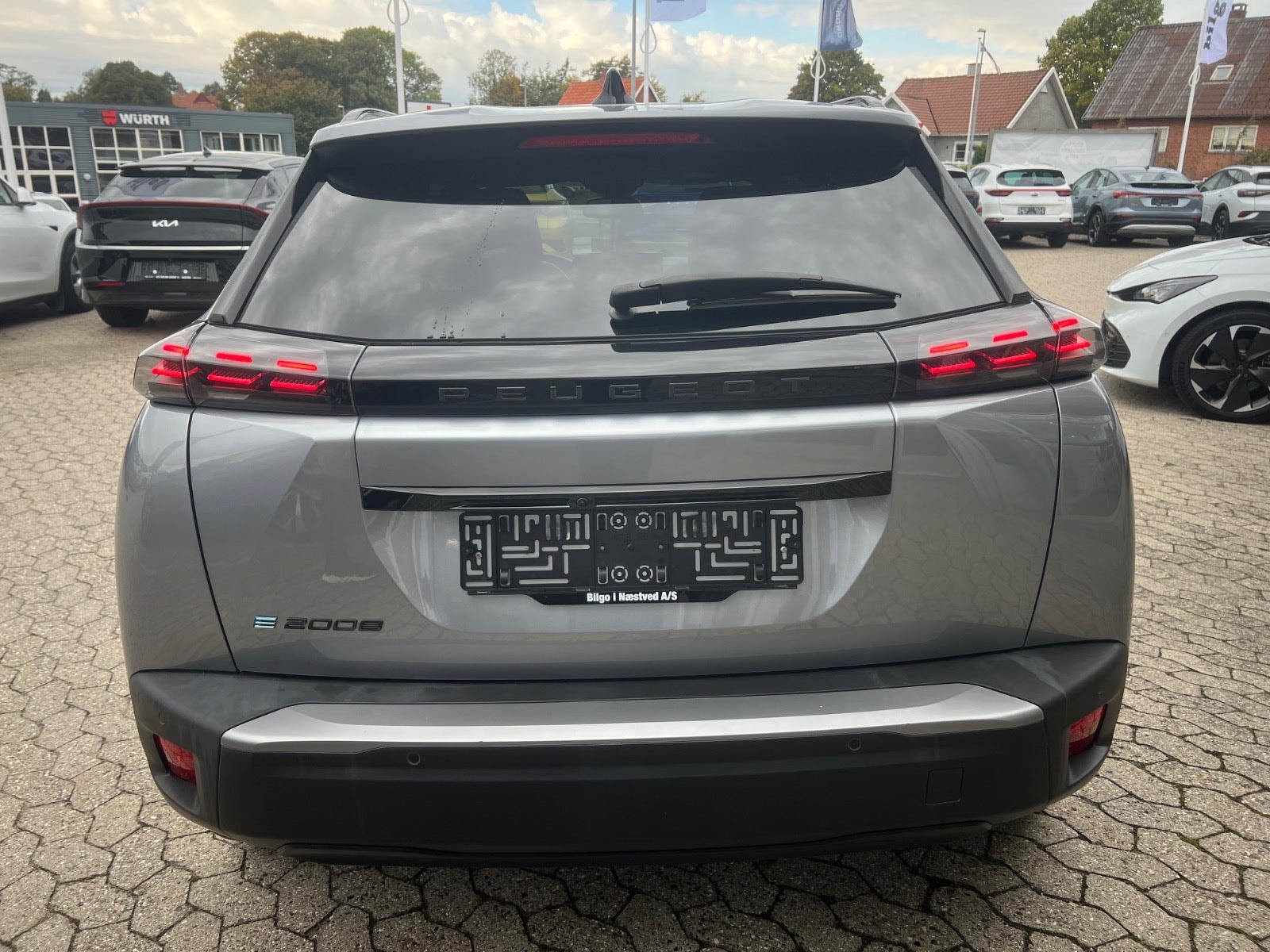 Peugeot e-2008 til salg hos Nabilli