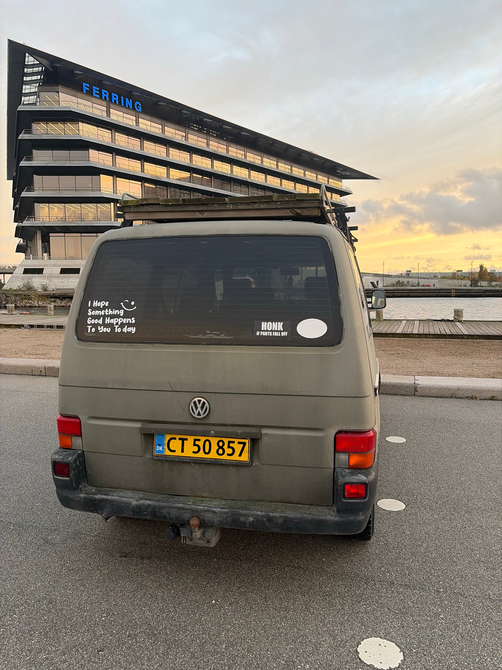 VW Caravelle til salg hos Nabilli