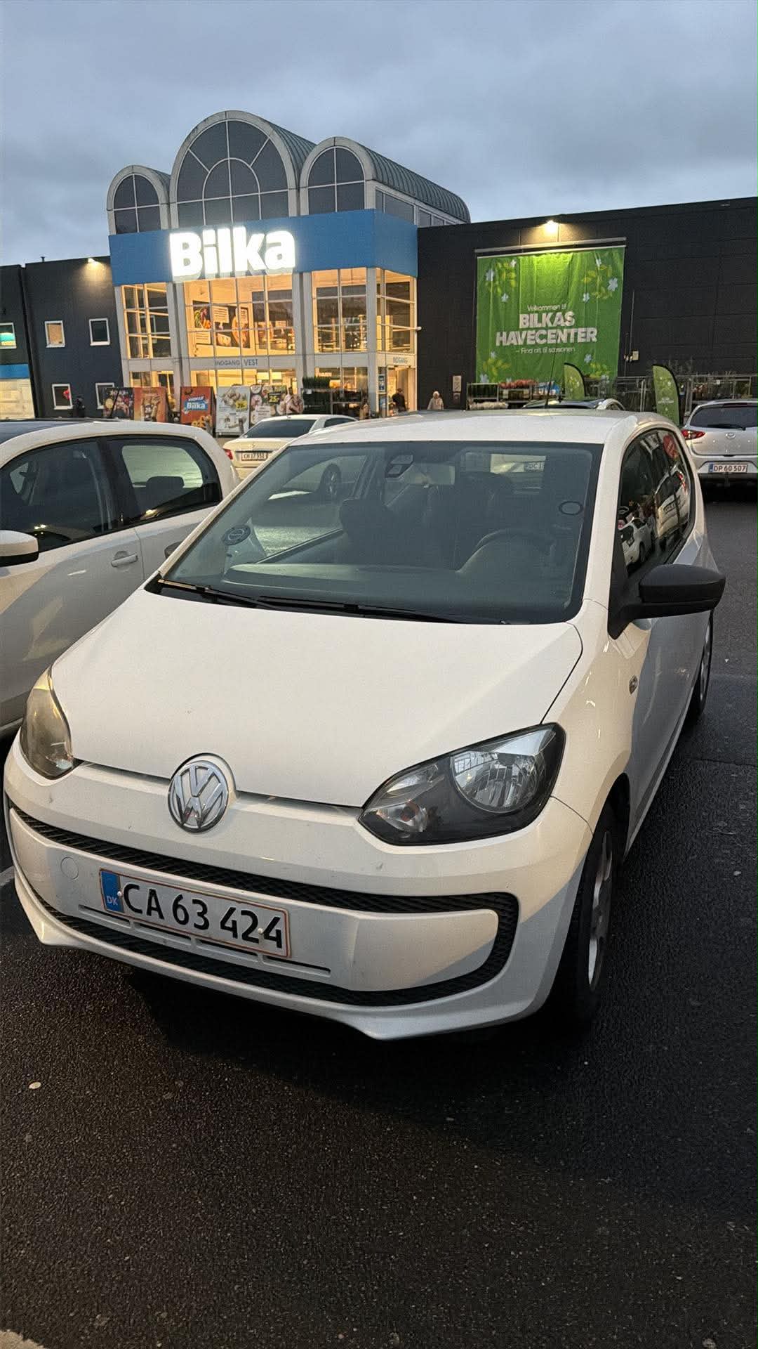 VW UP! til salg hos Nabilli