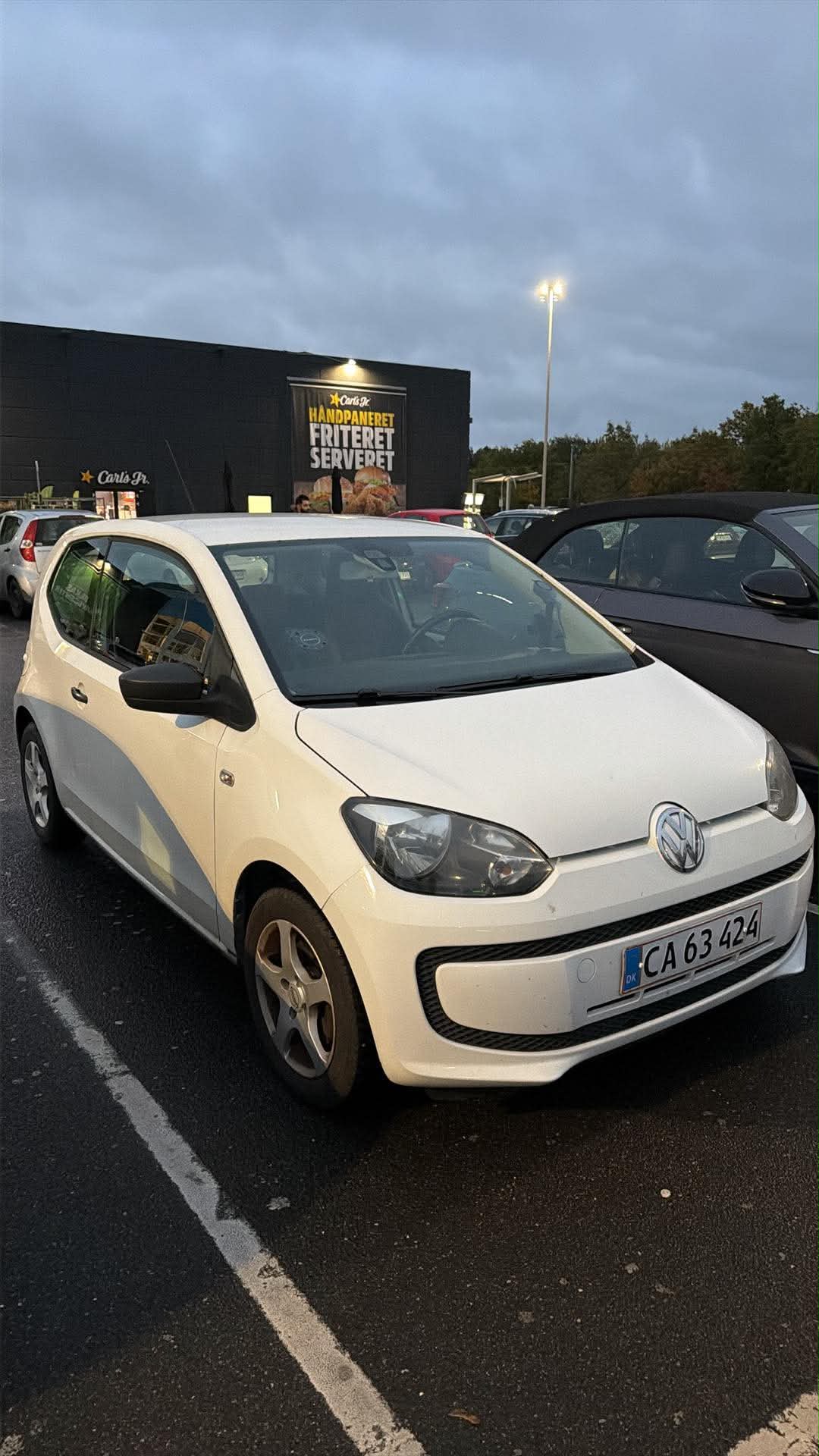 VW UP! til salg hos Nabilli