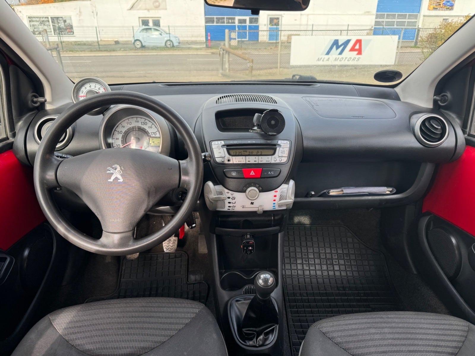 Peugeot 107 til salg hos Nabilli