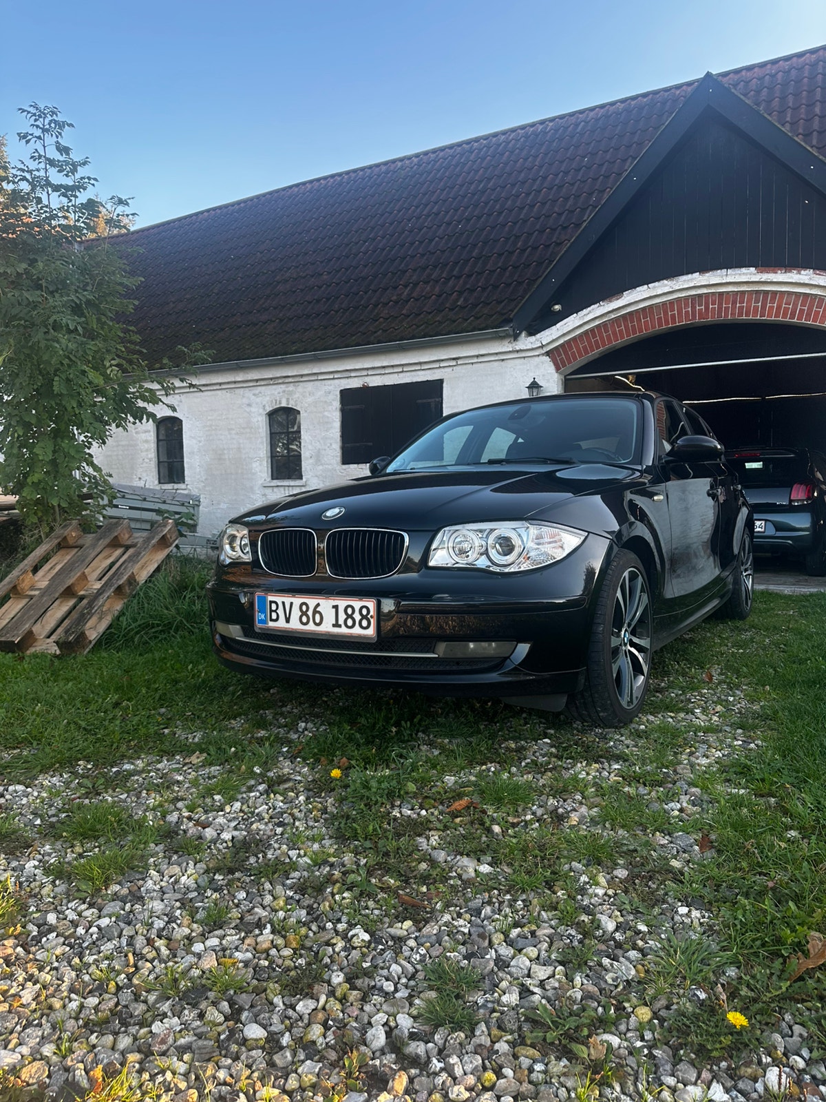 BMW 118d til salg hos Nabilli