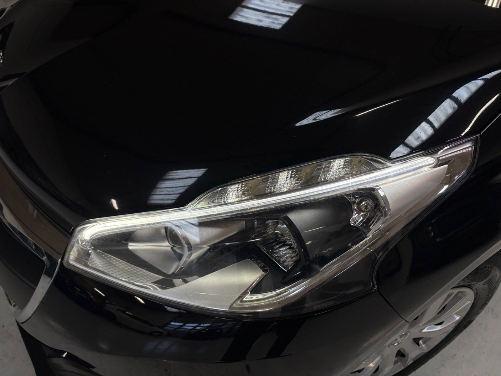 Peugeot 208 til salg hos Nabilli