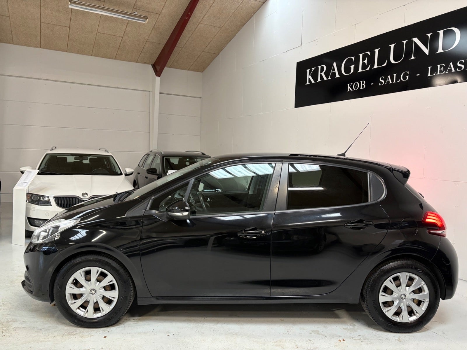 Peugeot 208 til salg hos Nabilli