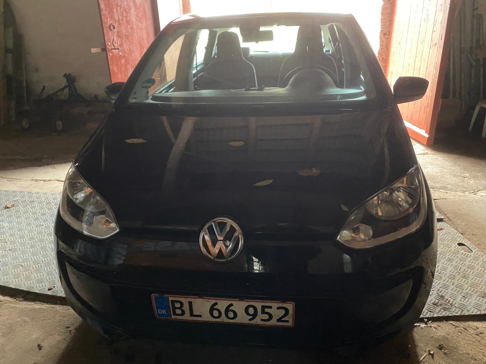 VW UP! til salg hos Nabilli