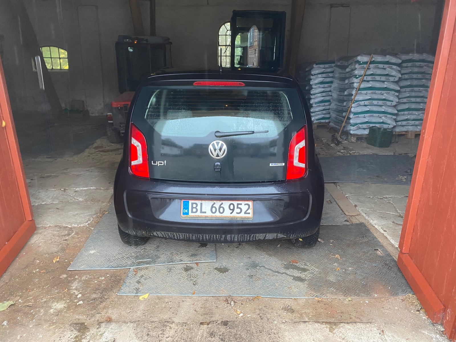 VW UP! til salg hos Nabilli