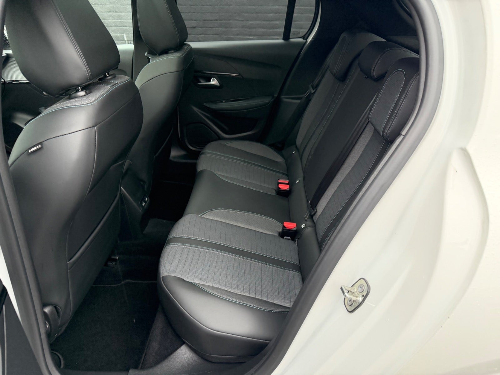 Peugeot 208 til salg hos Nabilli