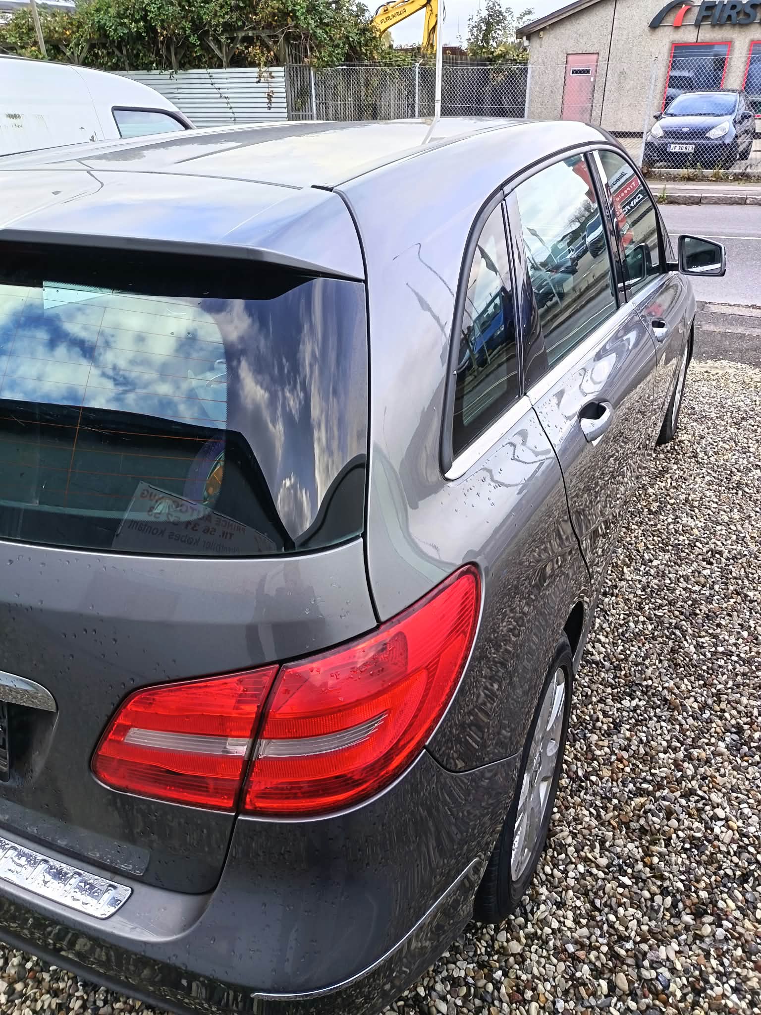 Mercedes B 200 til salg hos Nabilli