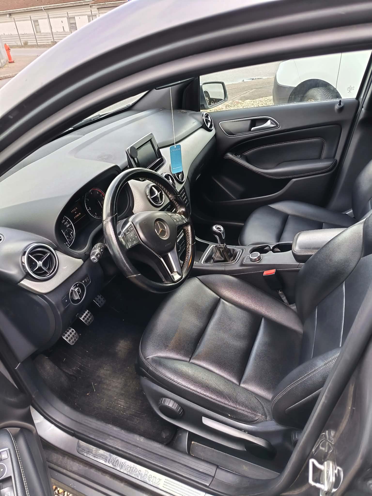 Mercedes B 200 til salg hos Nabilli