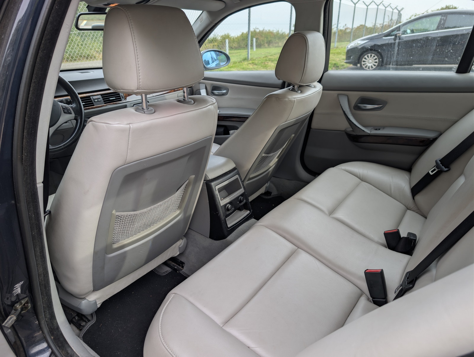 BMW 320i – billede 6