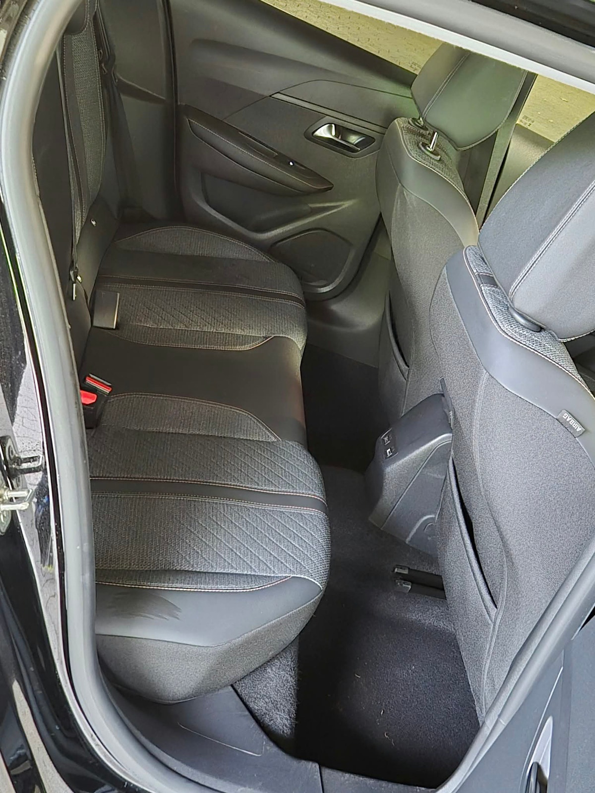 Peugeot 208 til salg hos Nabilli