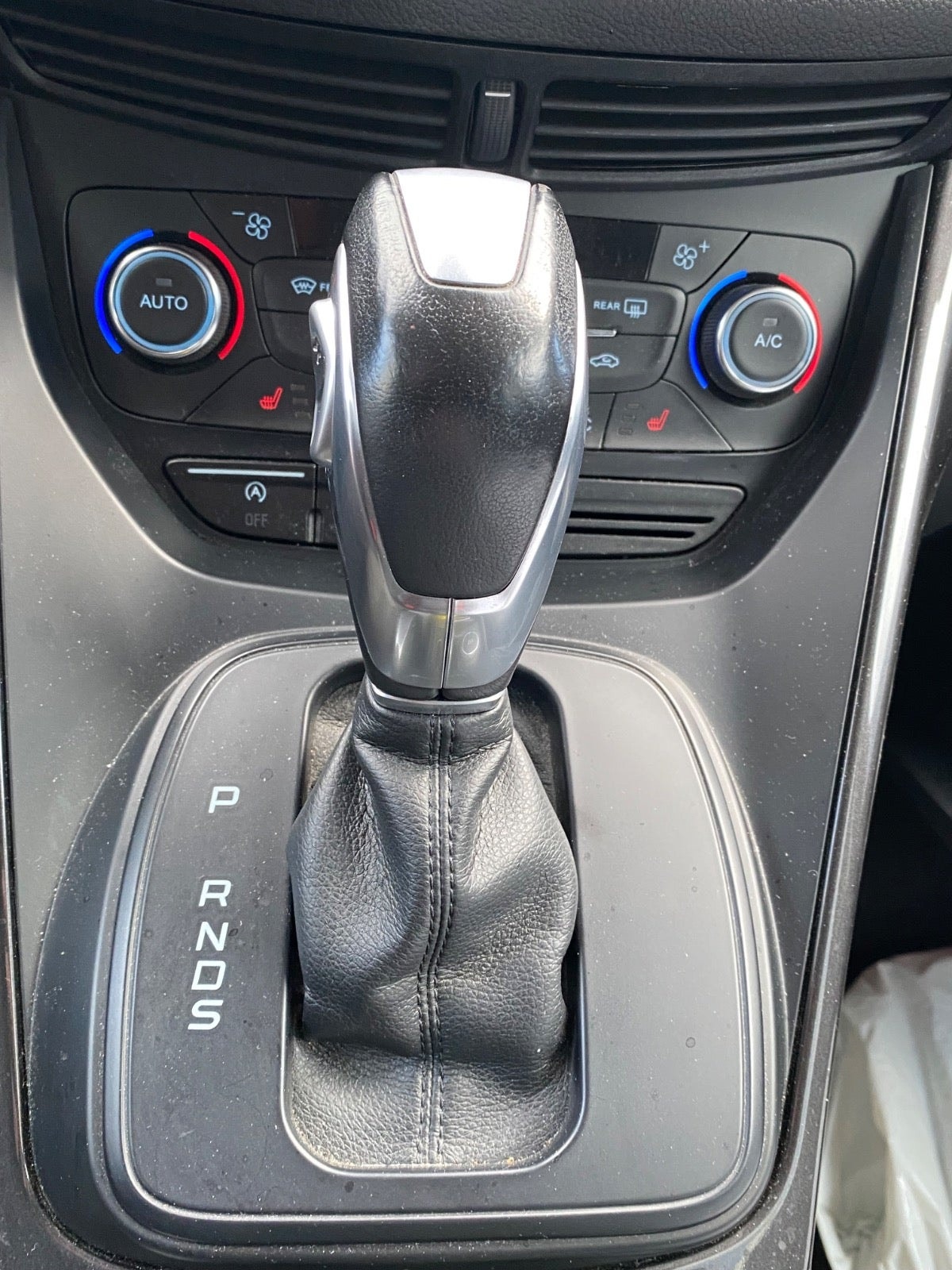 Ford C-Max til salg hos Nabilli