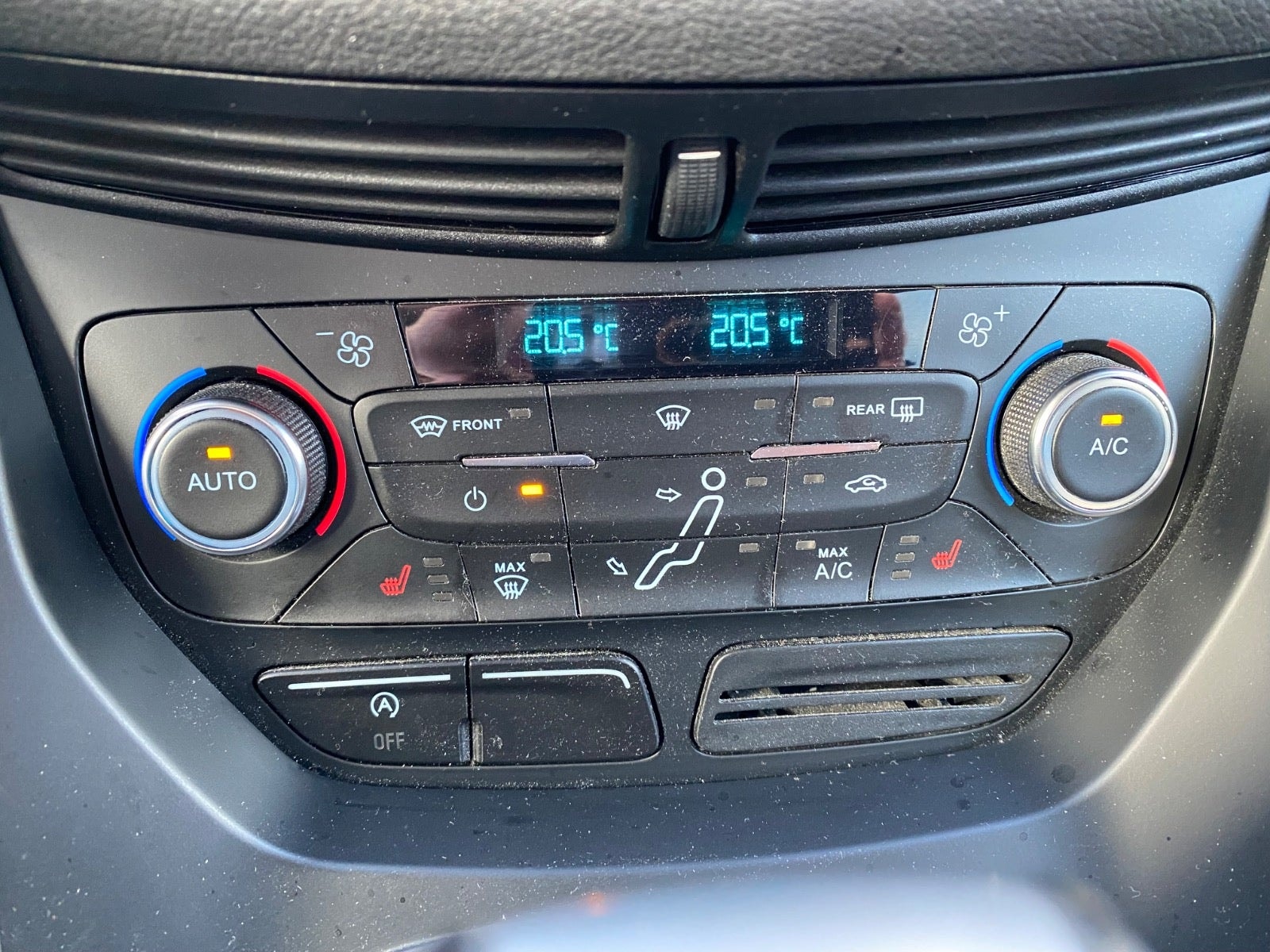 Ford C-Max til salg hos Nabilli