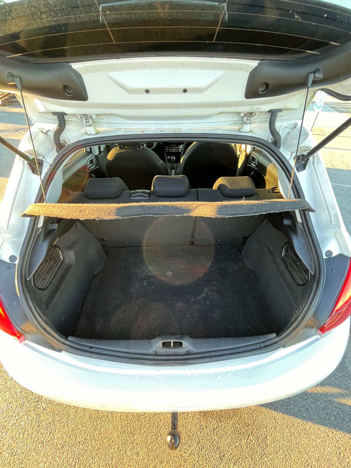 Peugeot 208 til salg hos Nabilli