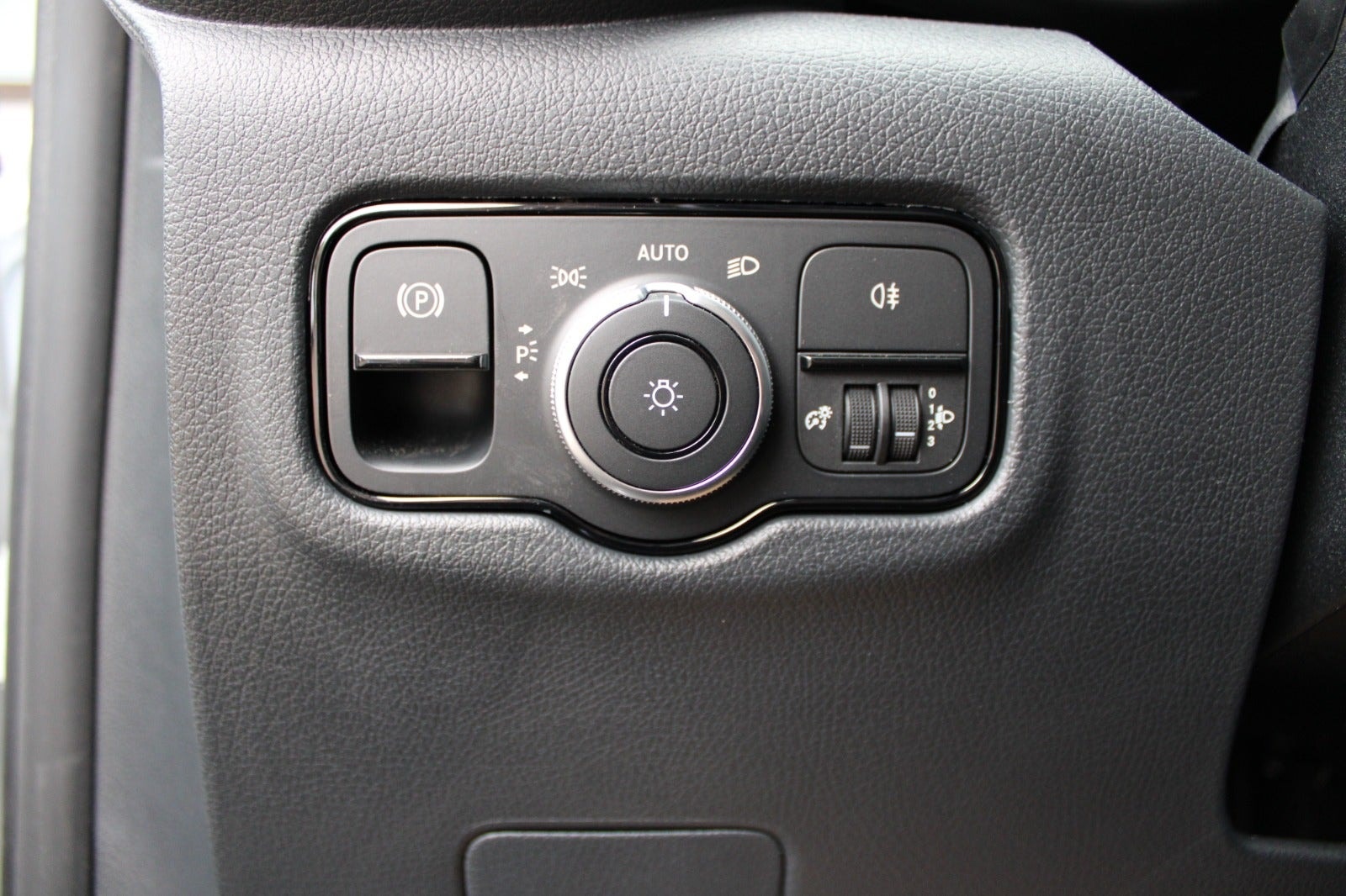 Mercedes Vito 114 til salg hos Nabilli