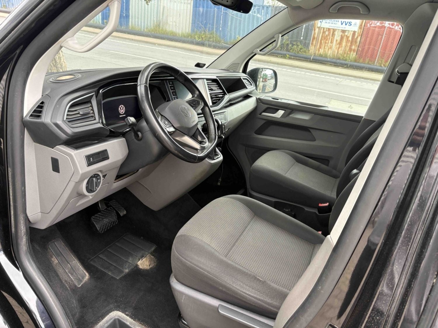 VW Transporter til salg hos Nabilli