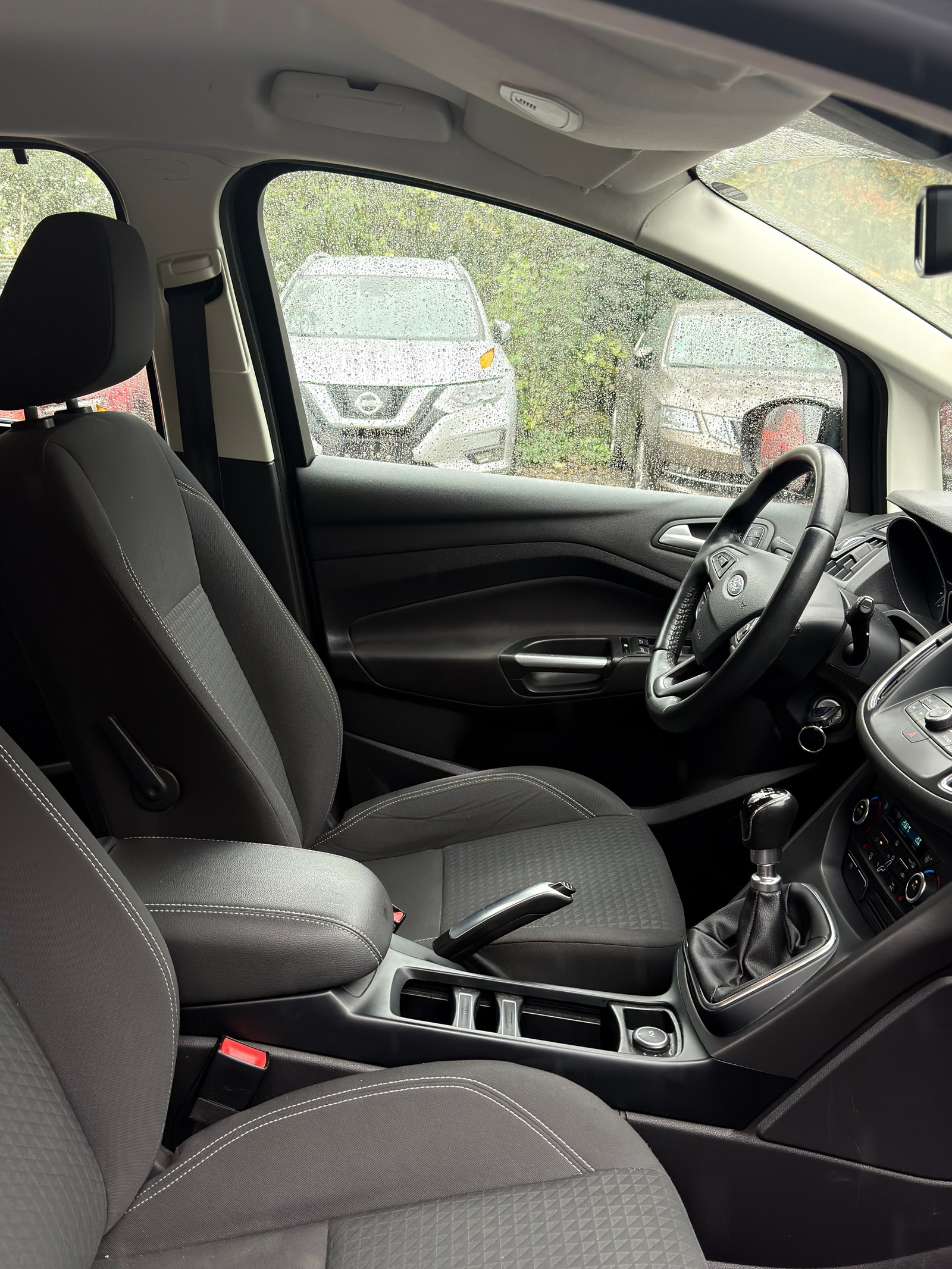 Ford C-Max til salg hos Nabilli