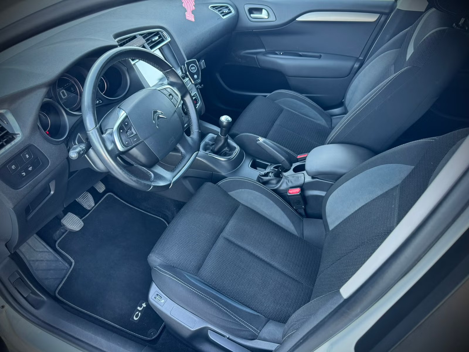 Citroen C4 til salg hos Nabilli