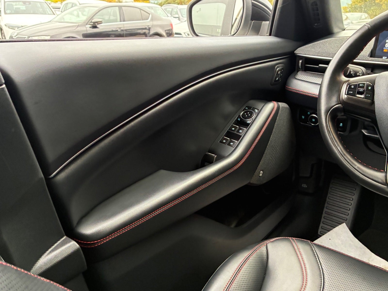 Ford Mustang Mach-E til salg hos Nabilli