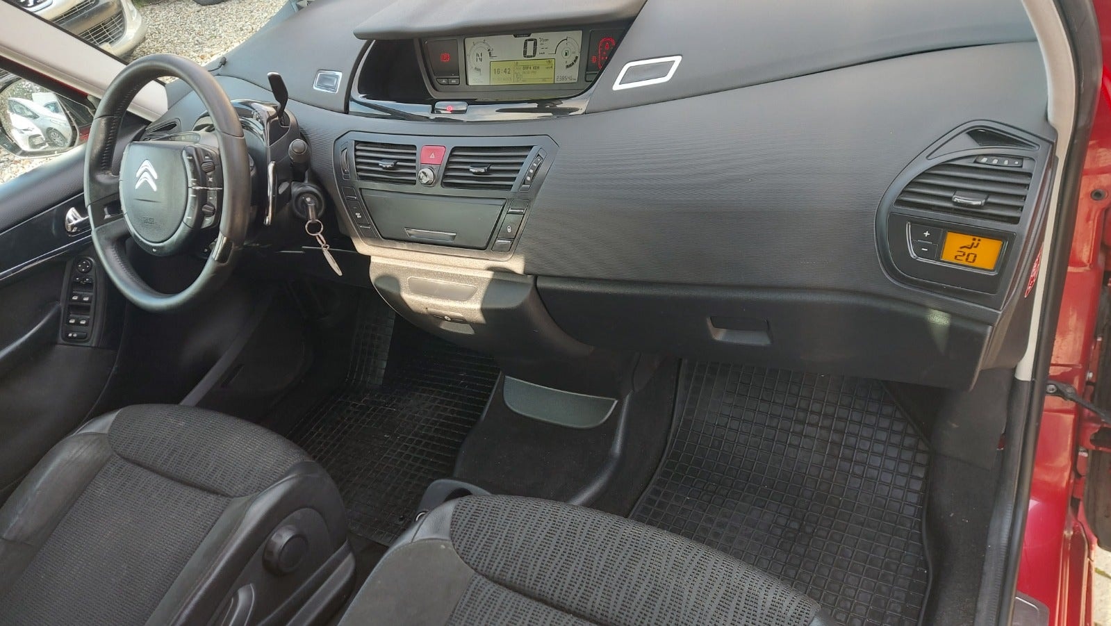 Citroen Grand C4 Picasso til salg hos Nabilli