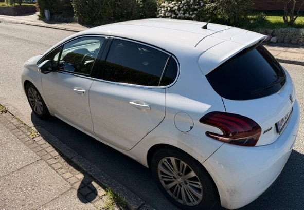 Peugeot 208 til salg hos Nabilli