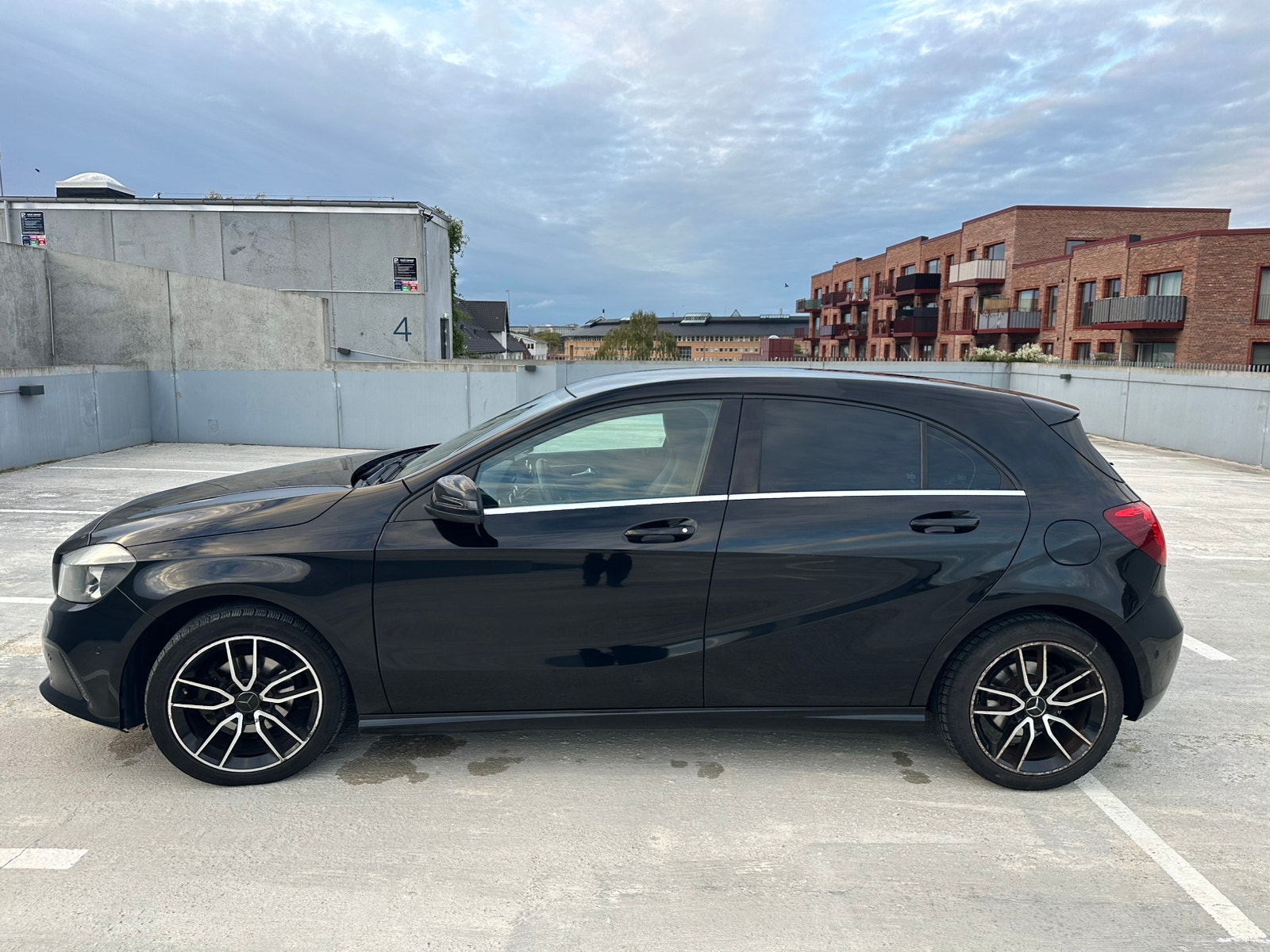 Mercedes A 180 d til salg hos Nabilli