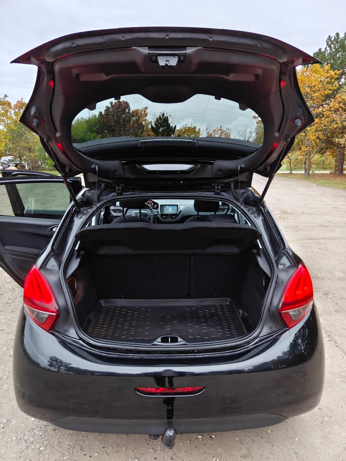 Peugeot 208 til salg hos Nabilli