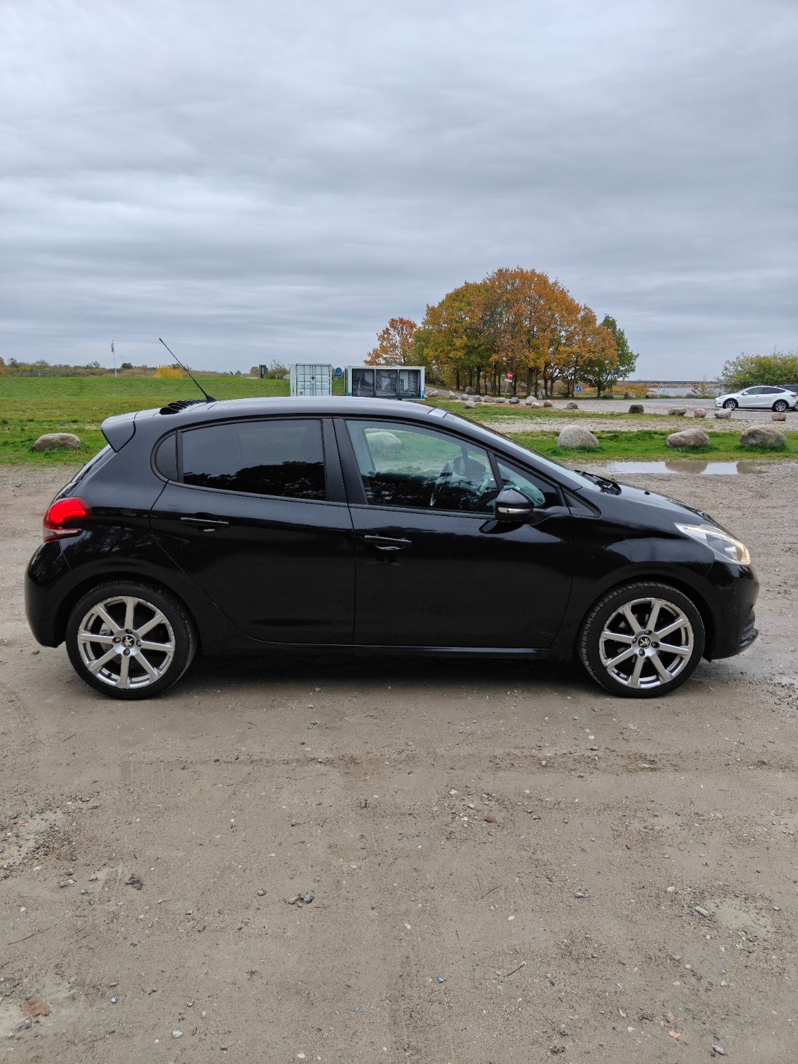 Peugeot 208 til salg hos Nabilli