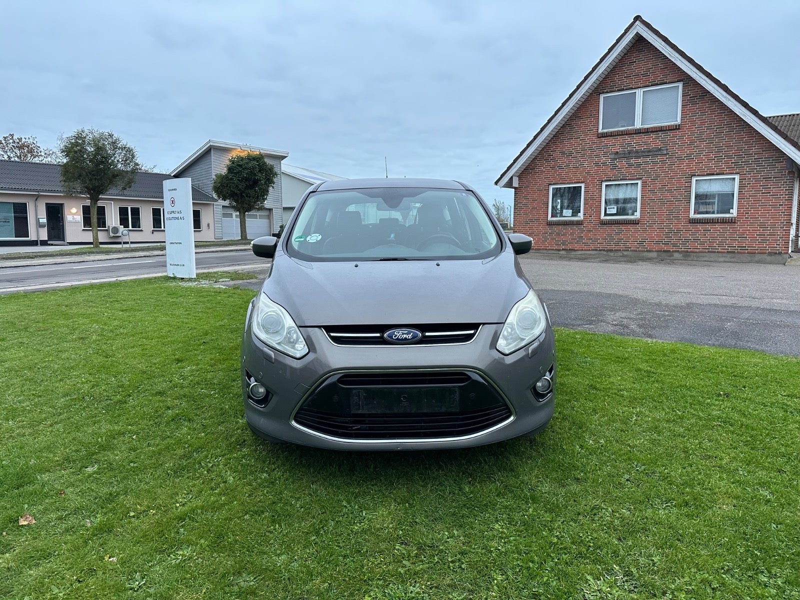 Ford C-Max til salg hos Nabilli