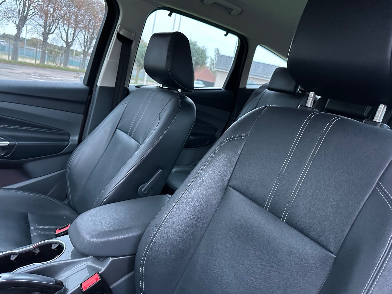 Ford C-Max til salg hos Nabilli