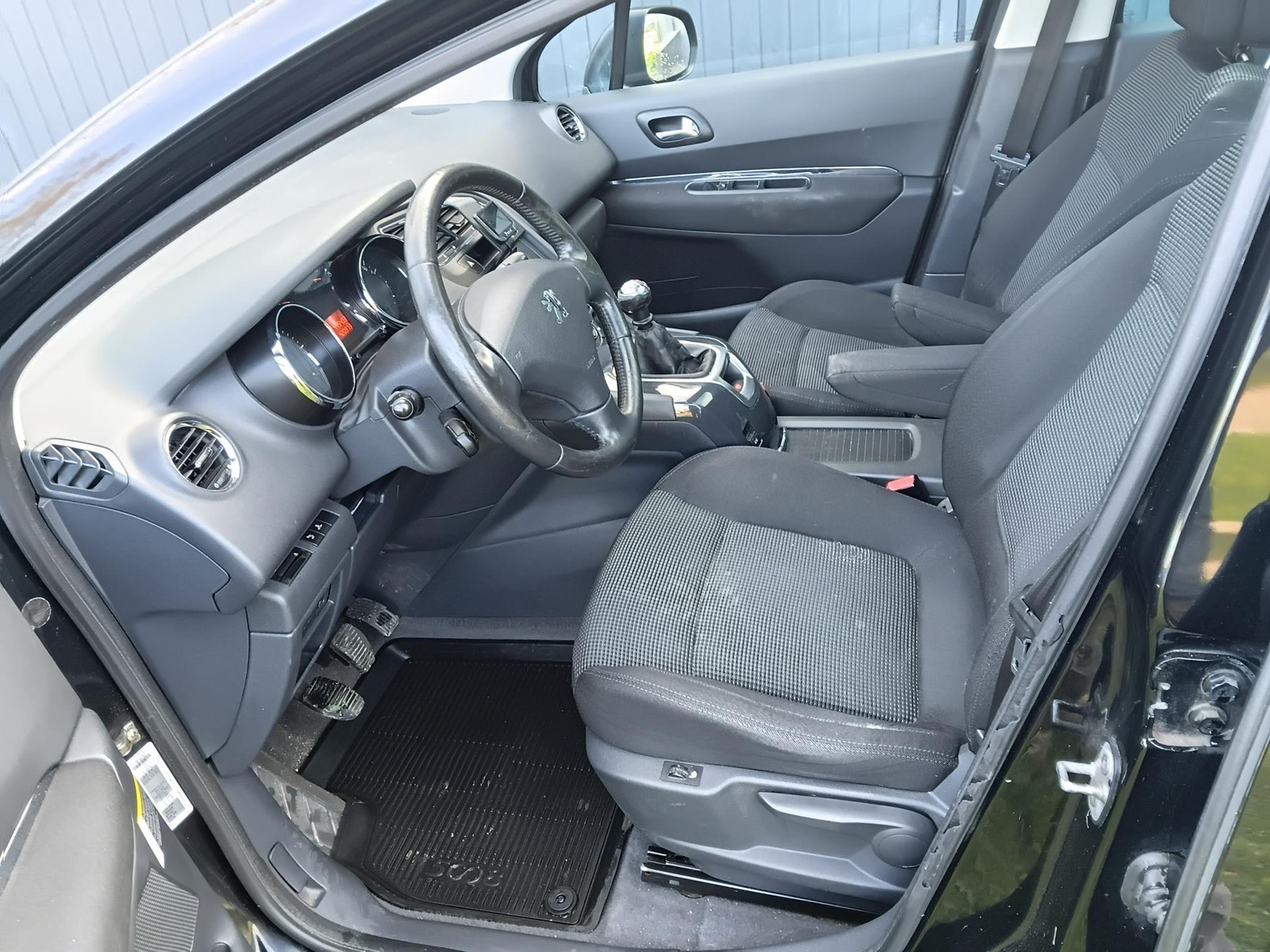 Peugeot 5008 til salg hos Nabilli