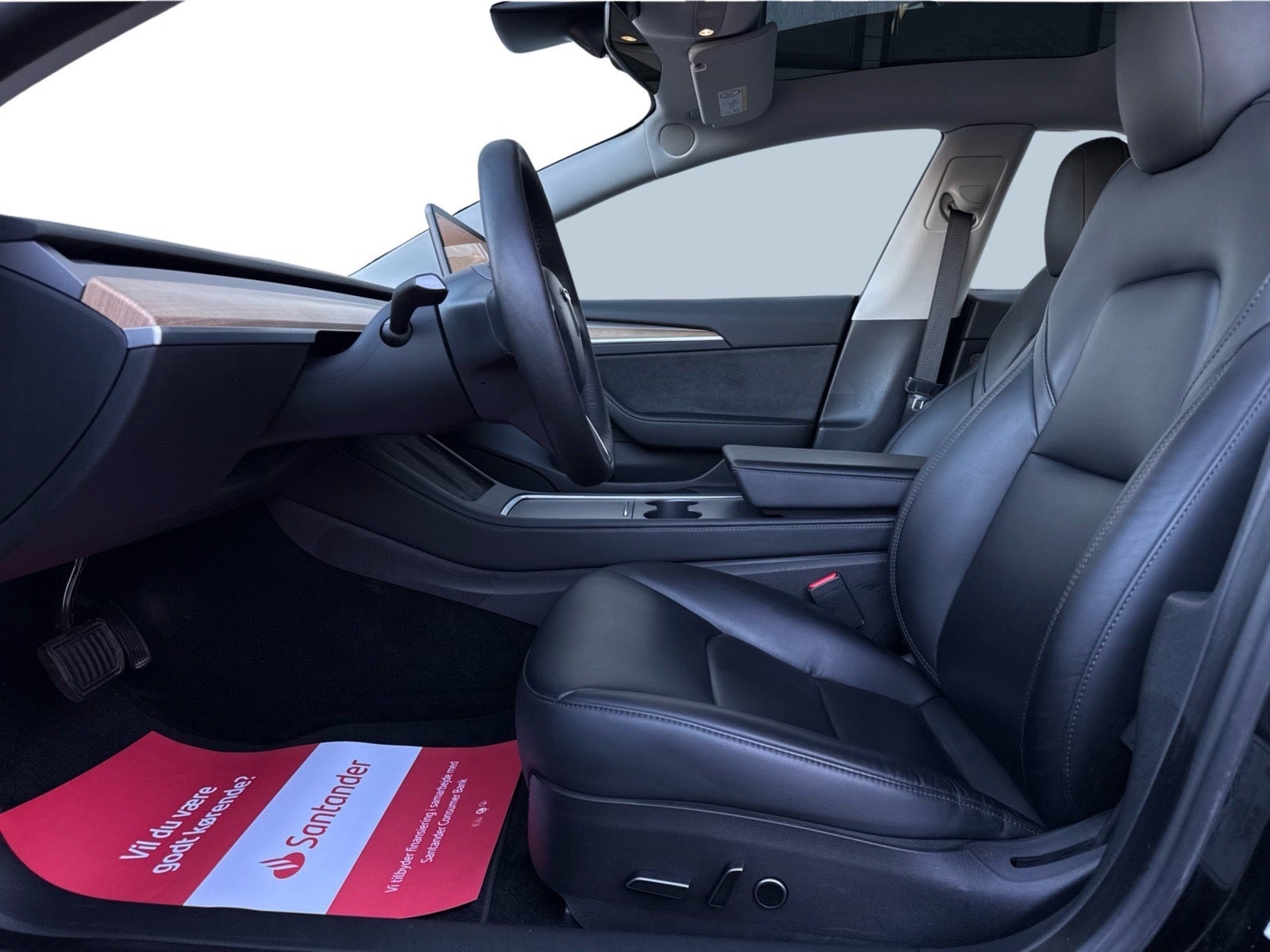 Tesla Model 3 til salg hos Nabilli
